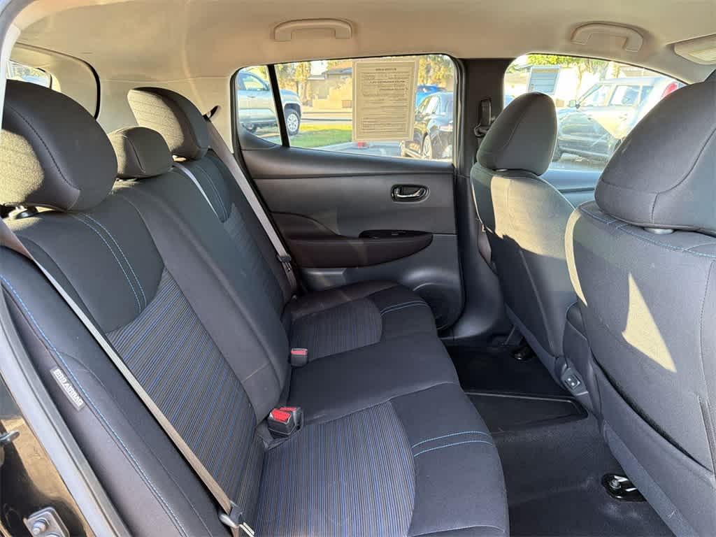 Thumbnail: 2020 Nissan Leaf - 31