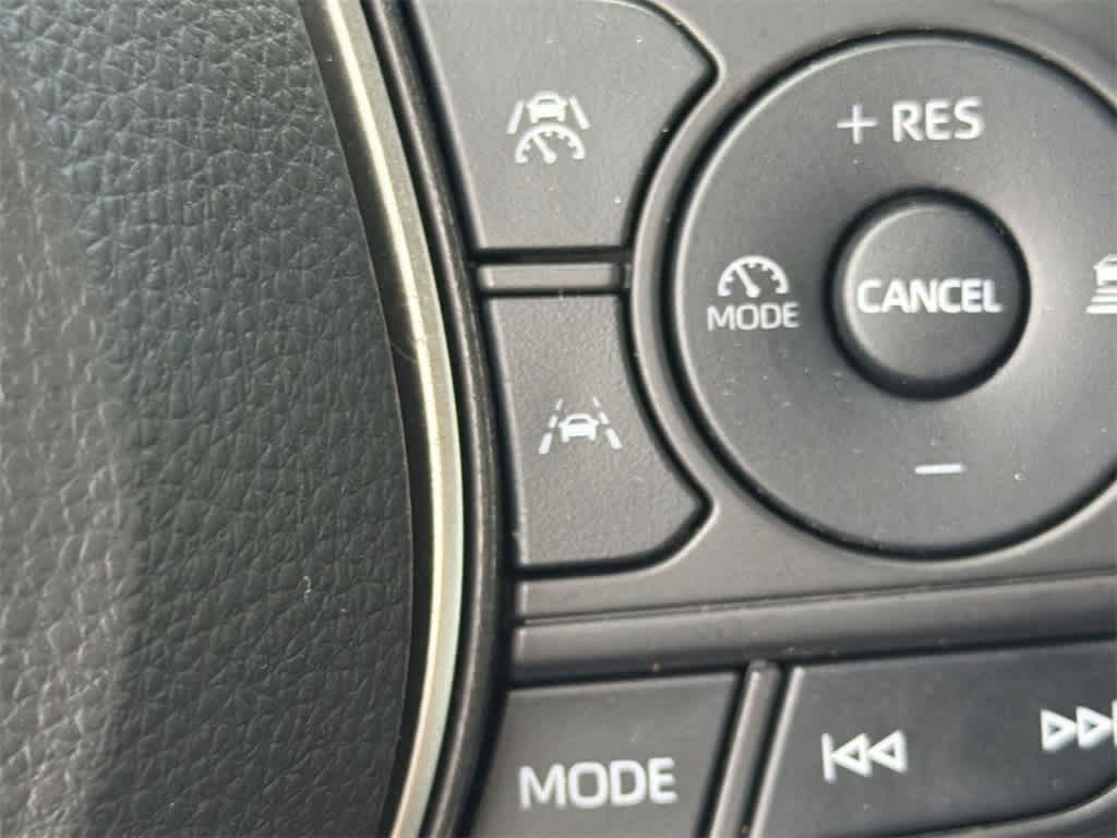 Thumbnail: 2024 Toyota Corolla - 22