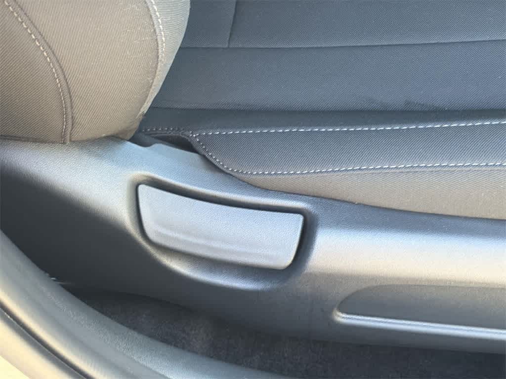 Thumbnail: 2025 Hyundai Elantra - 42