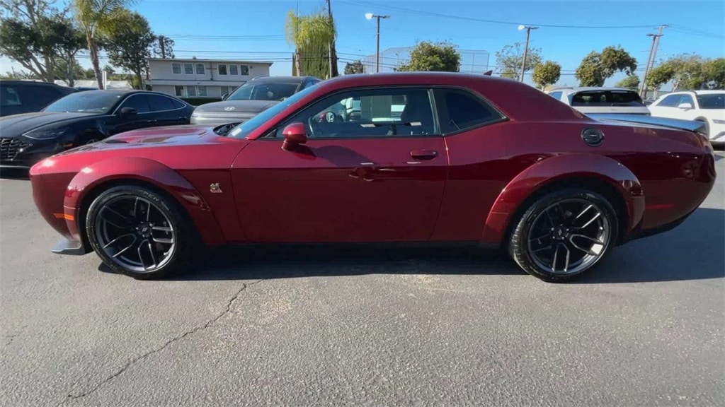 Thumbnail: 2019 Dodge Challenger - 5