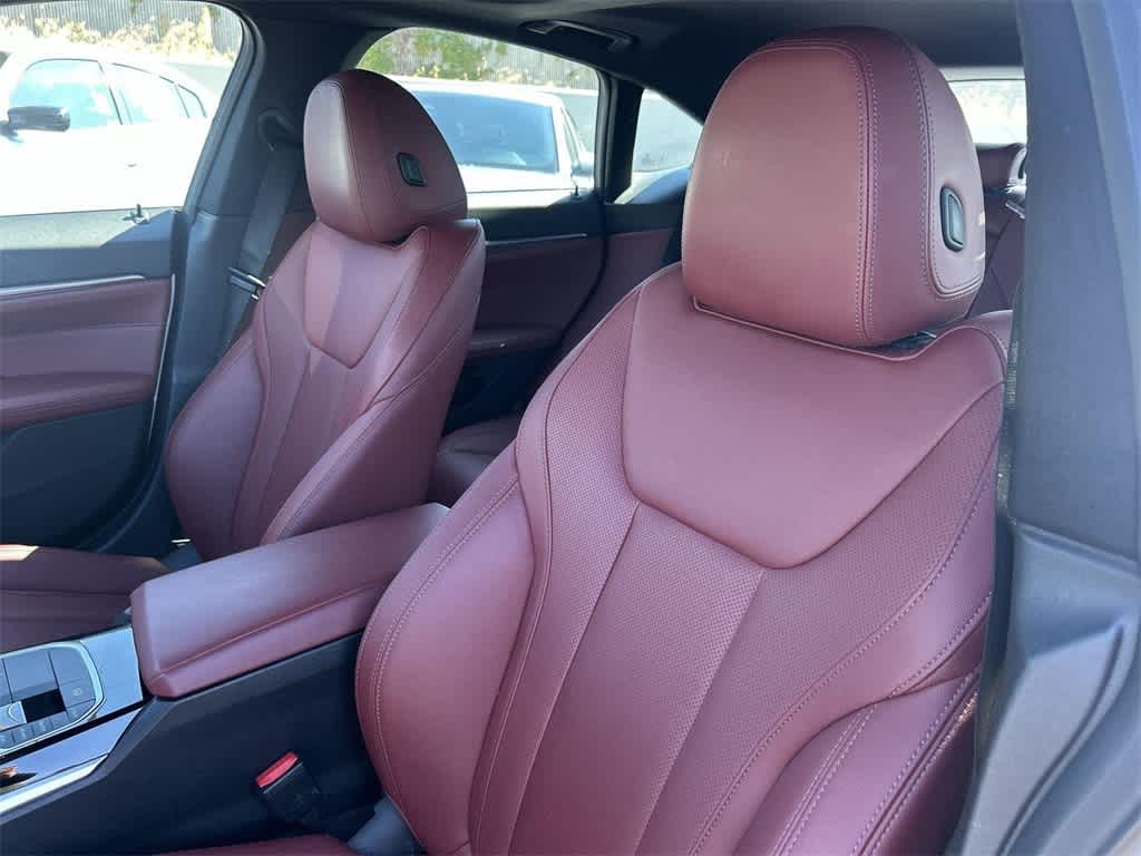 Thumbnail: 2023 BMW i4 - 41