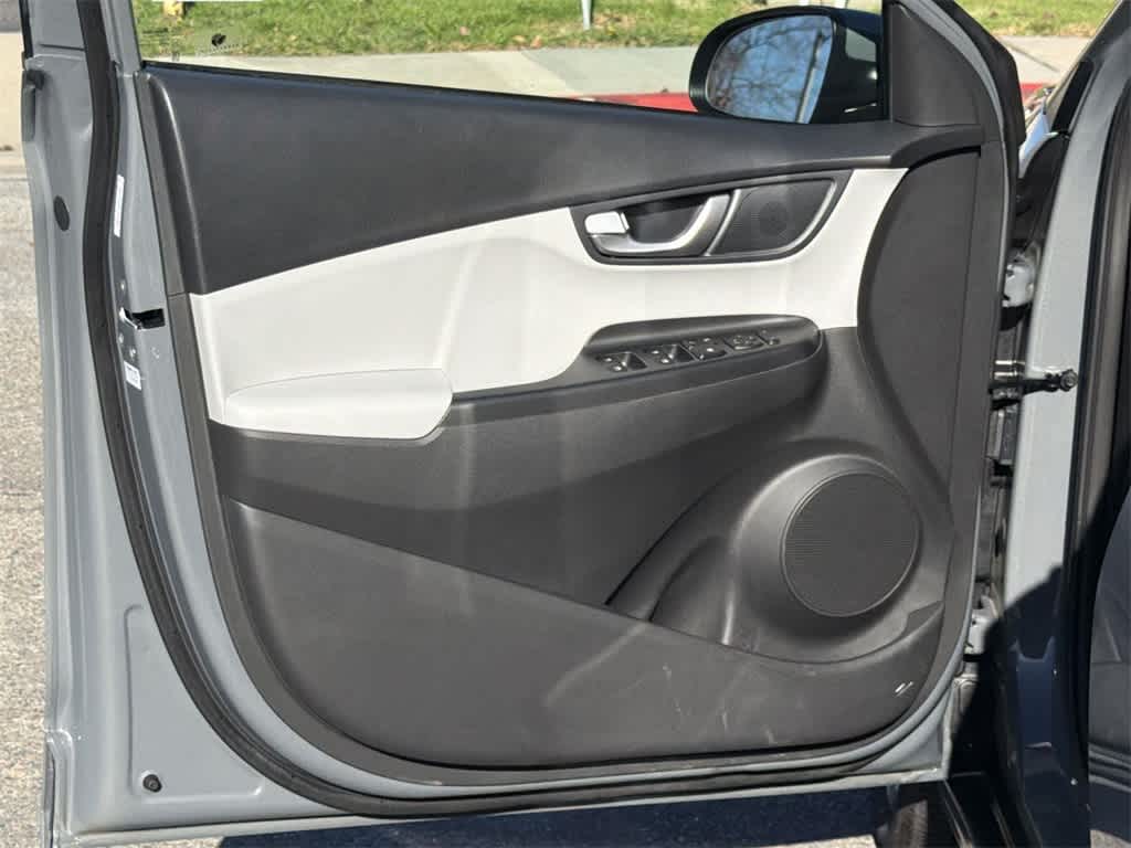 Thumbnail: 2023 Hyundai Kona - 24