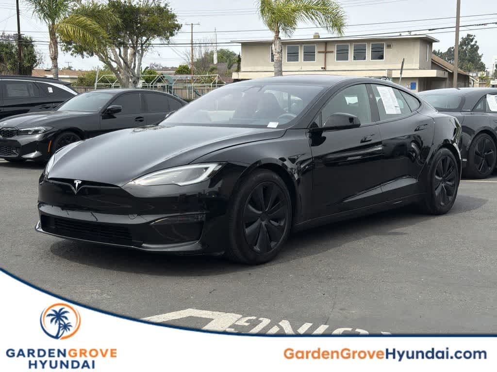 Thumbnail: 2023 Tesla Model S - 1