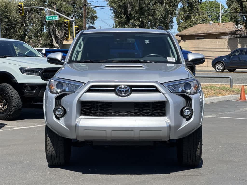 Thumbnail: 2024 Toyota 4Runner - 10