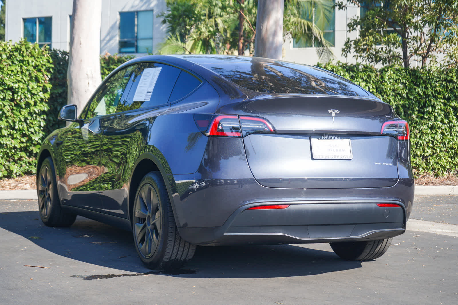 Thumbnail: 2025 Tesla Model Y - 4