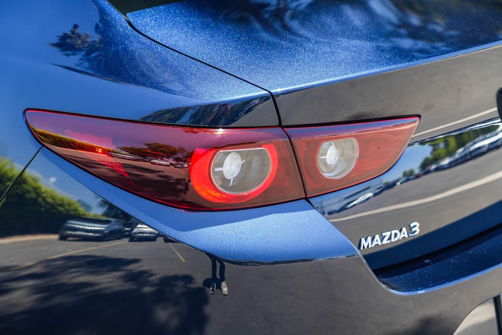 Thumbnail: 2024 Mazda Mazda3 - 9