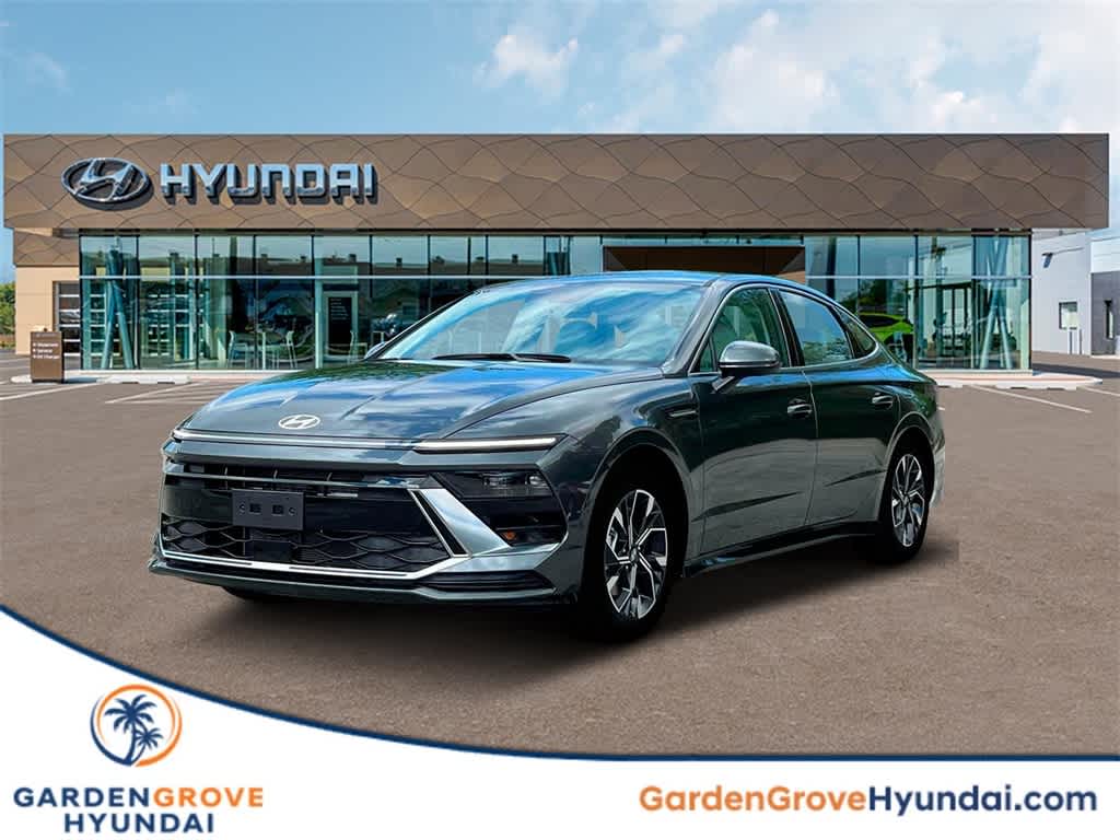 Thumbnail: 2025 Hyundai Sonata - 1