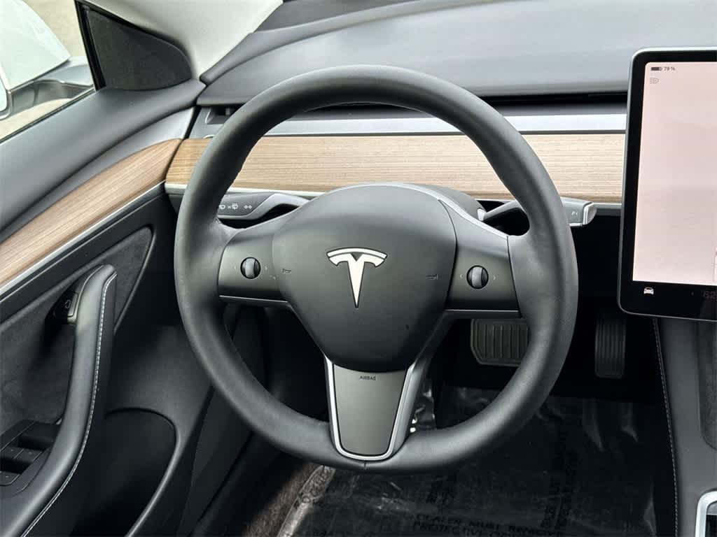 Thumbnail: 2023 Tesla Model 3 - 12