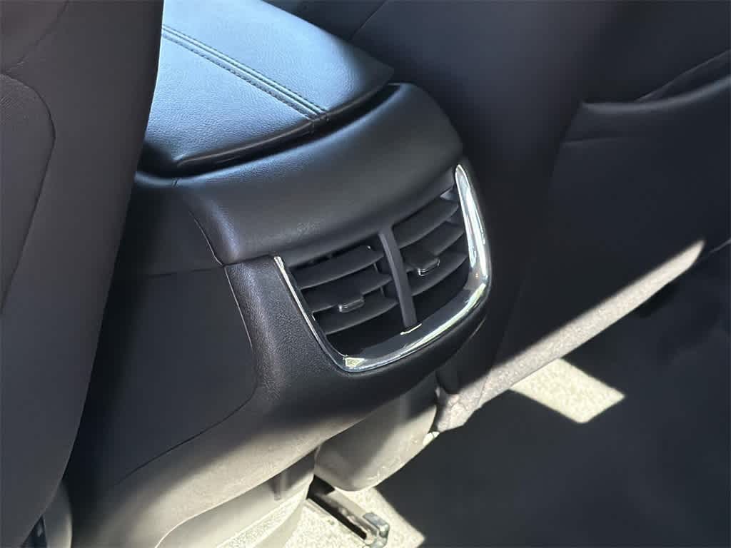 Thumbnail: 2024 Chevrolet Malibu - 31