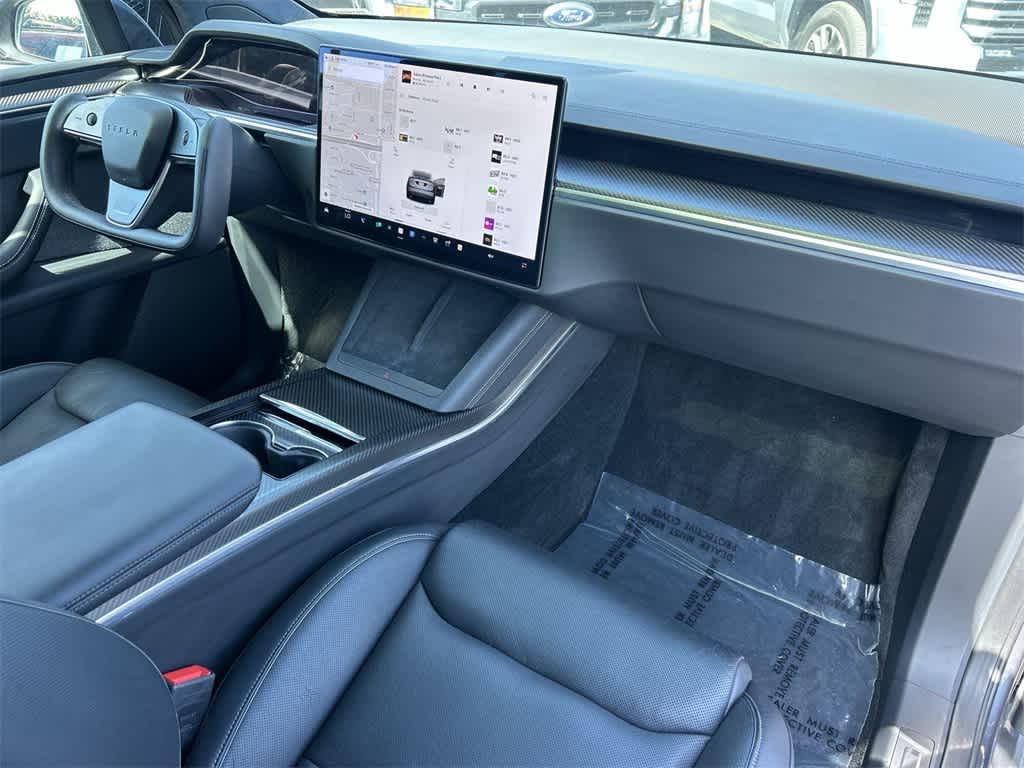 Thumbnail: 2022 Tesla Model X - 44