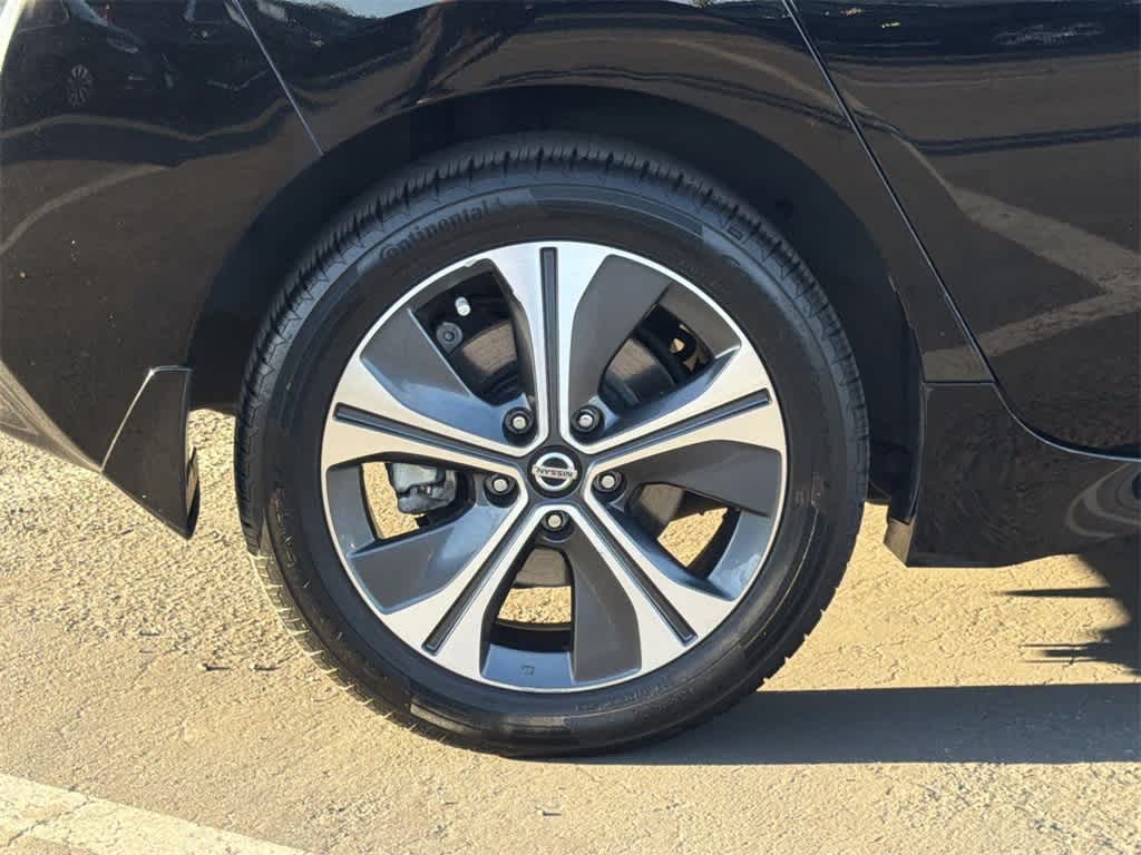 Thumbnail: 2020 Nissan Leaf - 41