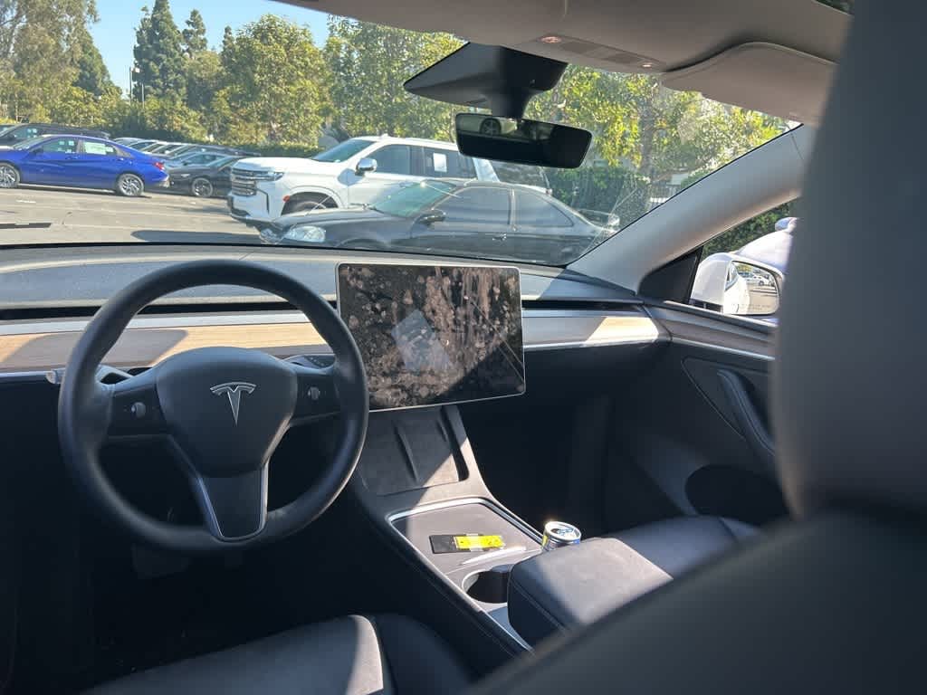 Thumbnail: 2022 Tesla Model Y - 8