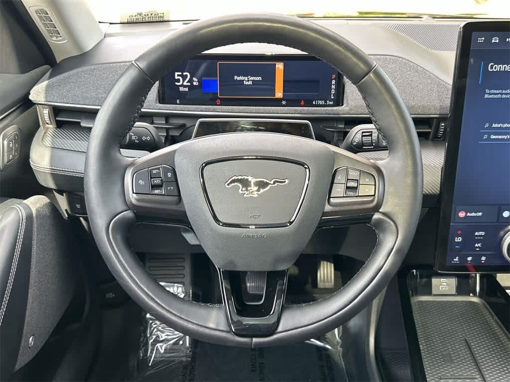 Thumbnail: 2022 Ford Mustang Mach-E - 21
