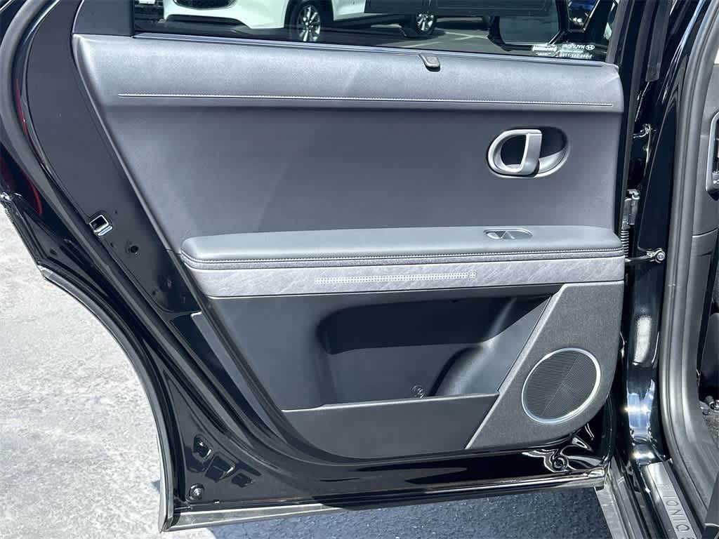 Thumbnail: 2024 Hyundai Ioniq 5 - 40