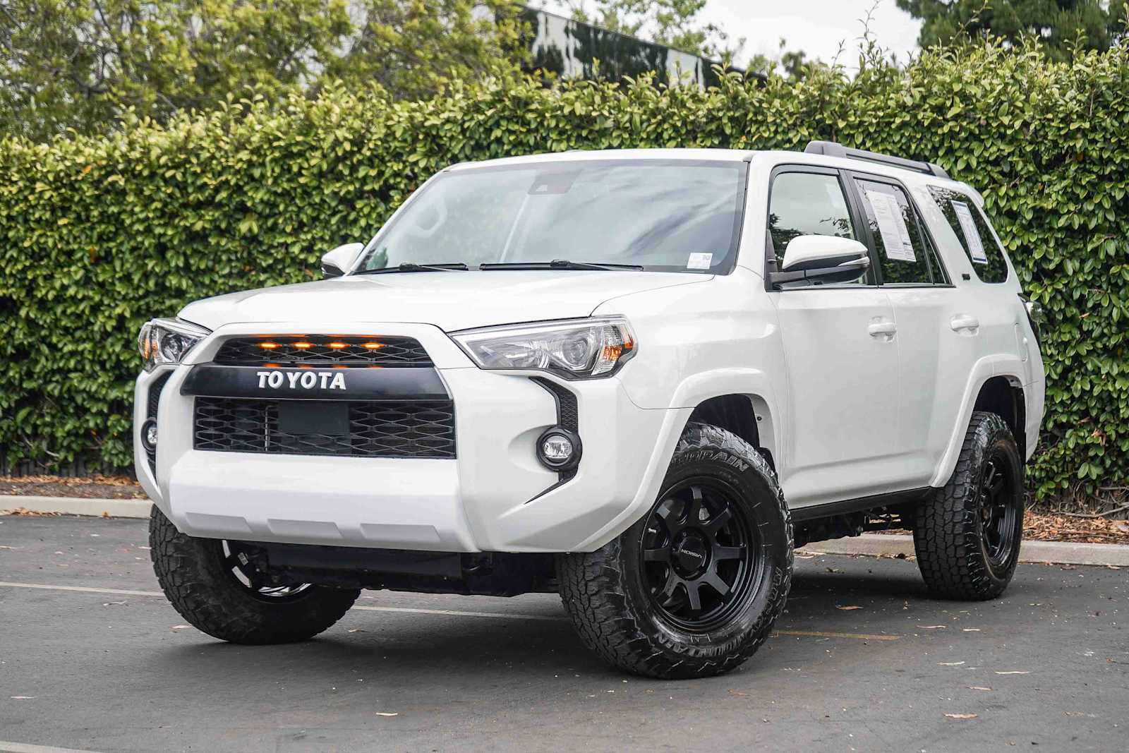 2021 Toyota 4Runner SR5 Premium 4WD V6's photo