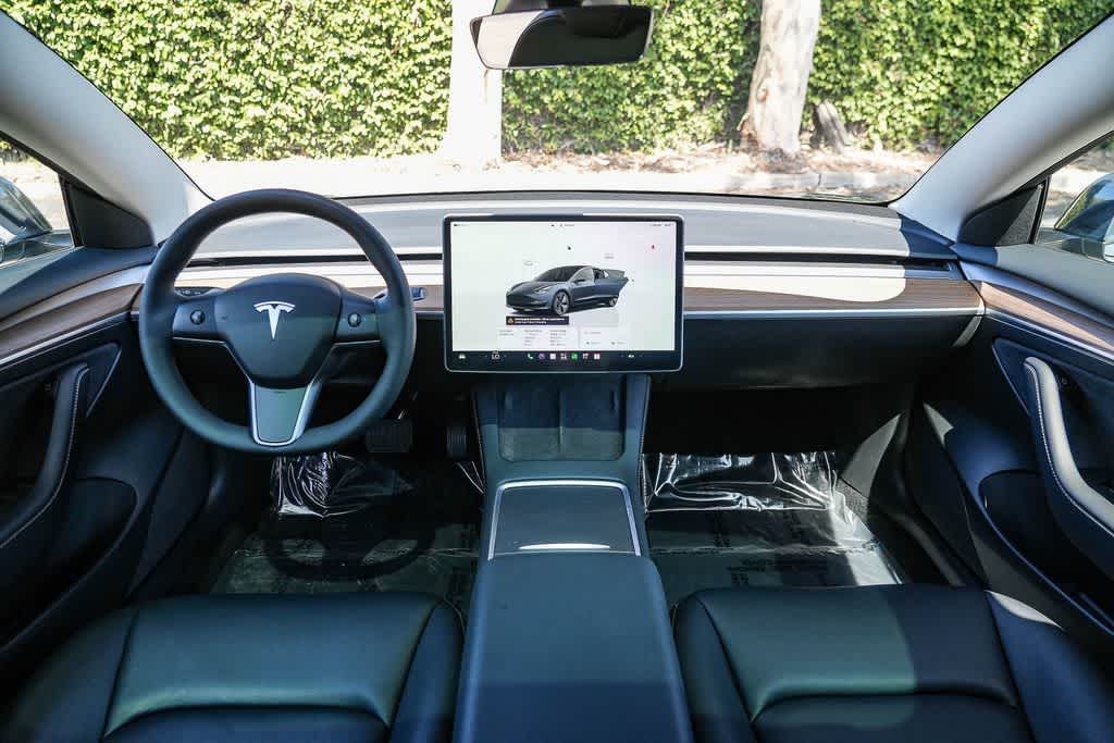 Thumbnail: 2023 Tesla Model 3 - 11