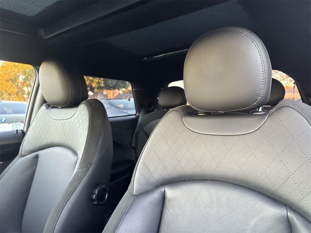 Thumbnail: 2023 MINI Cooper Hardtop - 28