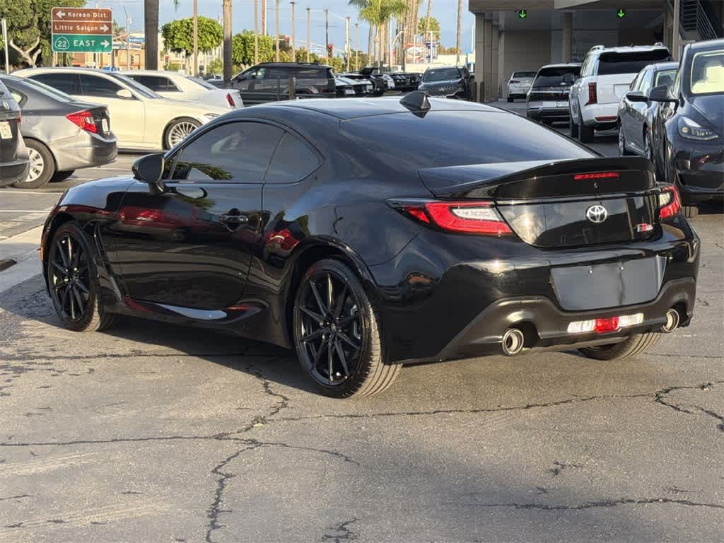 Thumbnail: 2023 Toyota GR86 - 6