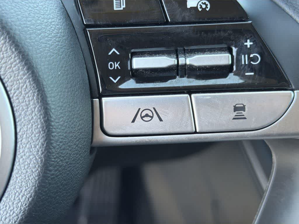 Thumbnail: 2023 Hyundai Tucson - 23