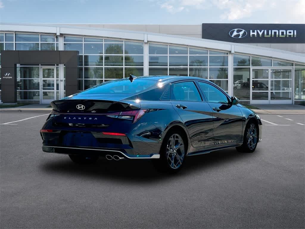 Thumbnail: 2025 Hyundai Elantra - 7