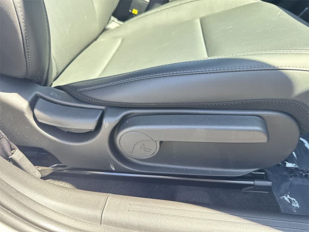 Thumbnail: 2025 Hyundai Ioniq 6 - 49