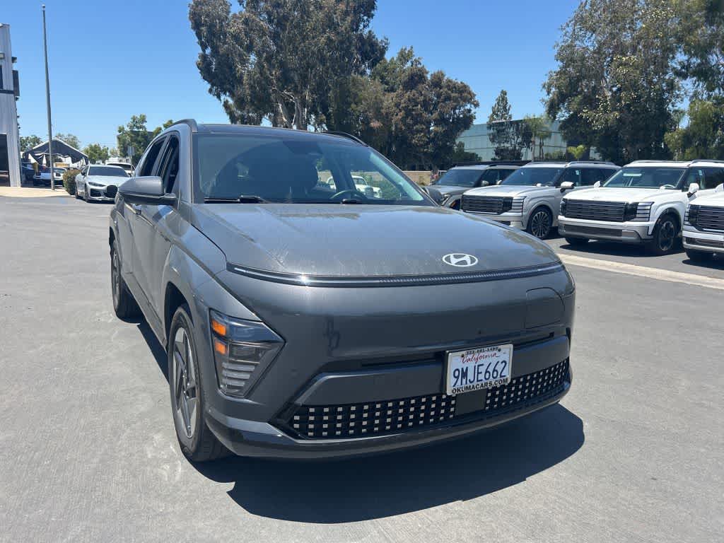 2024 Hyundai Kona Electric Limited's photo