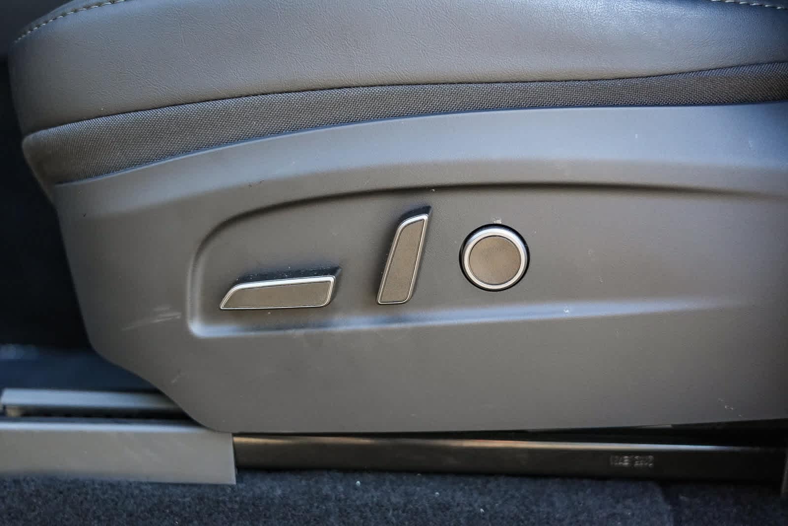 Thumbnail: 2026 Tesla Model Y - 20