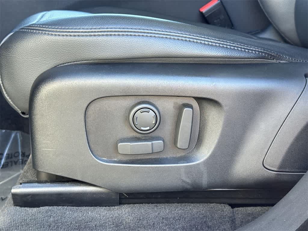 Thumbnail: 2024 Land Rover Range Rover Velar - 27