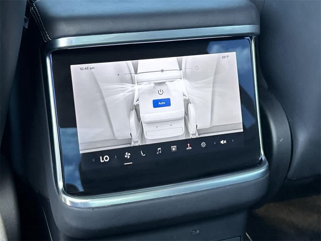 Thumbnail: 2022 Tesla Model X - 30