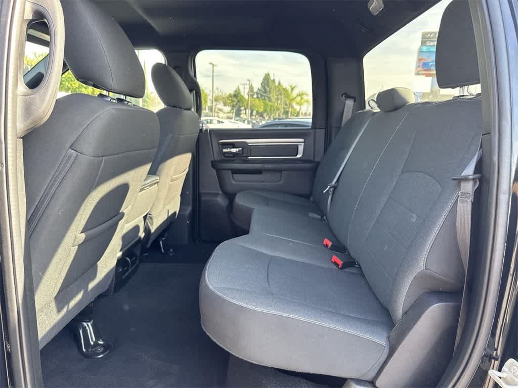 Thumbnail: 2024 RAM 1500 Classic - 28