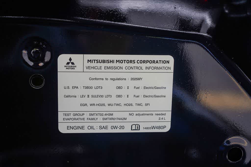 Thumbnail: 2025 Mitsubishi Outlander - 28