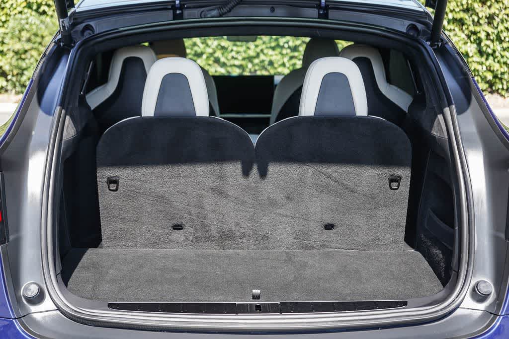 Thumbnail: 2022 Tesla Model X - 25