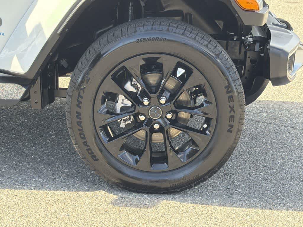 Thumbnail: 2025 Jeep Wrangler - 42