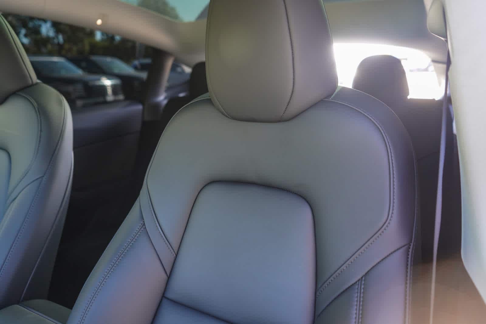 Thumbnail: 2025 Tesla Model Y - 24