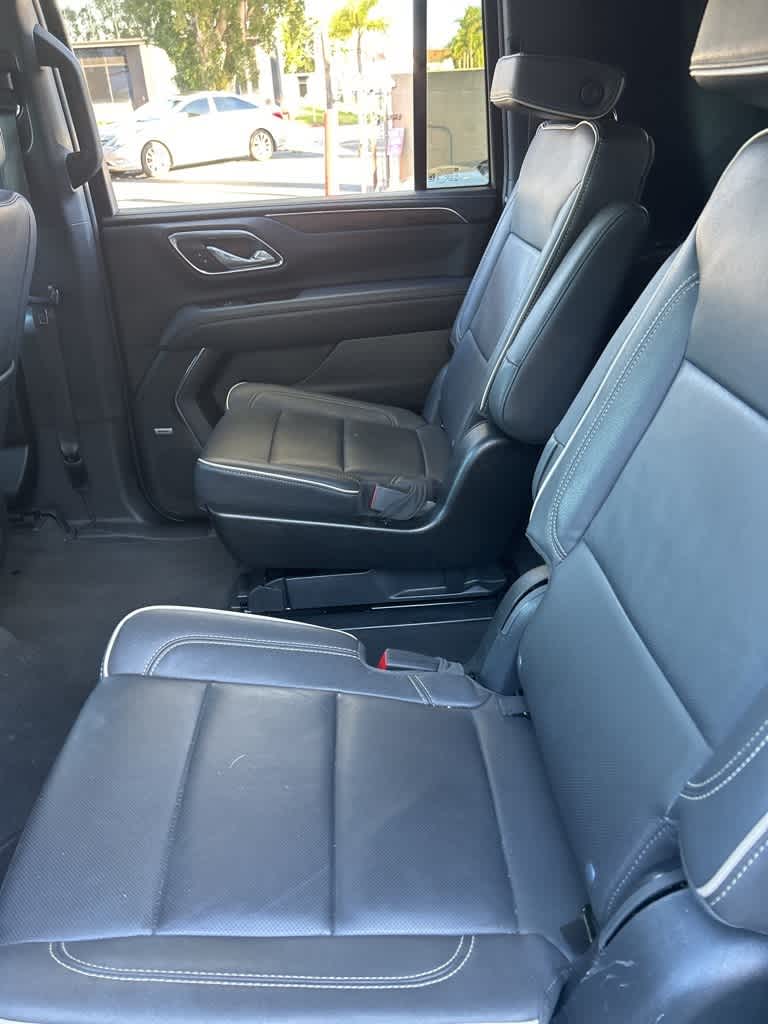 Thumbnail: 2023 Chevrolet Suburban - 6