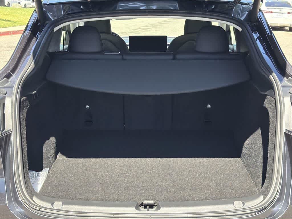 Thumbnail: 2025 Tesla Model Y - 32