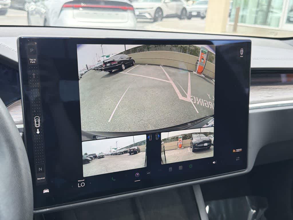 Thumbnail: 2023 Tesla Model S - 17