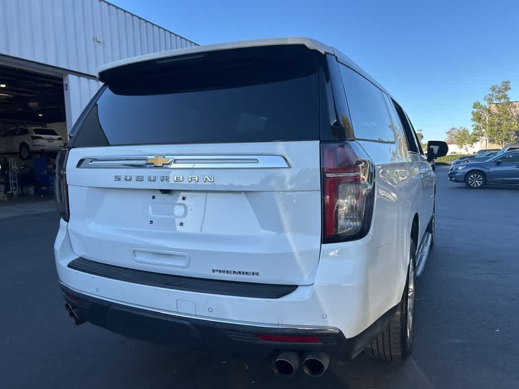 Thumbnail: 2023 Chevrolet Suburban - 3