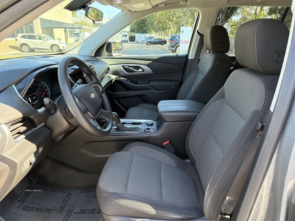 Thumbnail: 2019 Chevrolet Traverse - 24