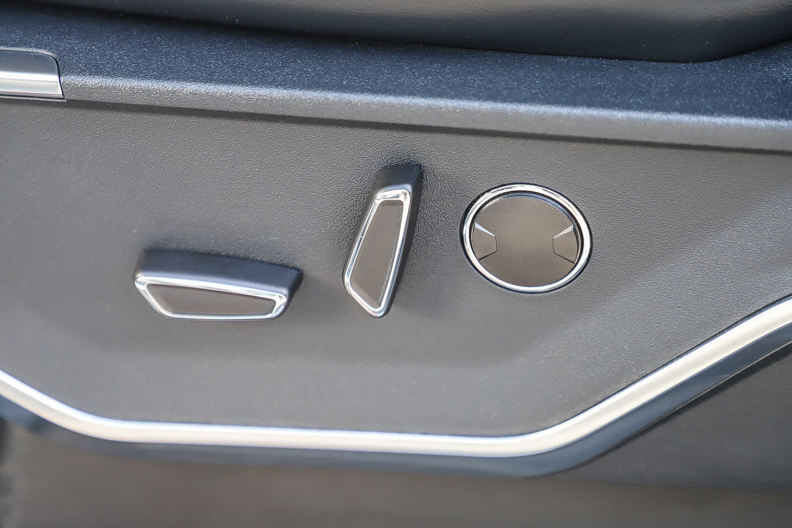 Thumbnail: 2023 Ford F-150 - 16