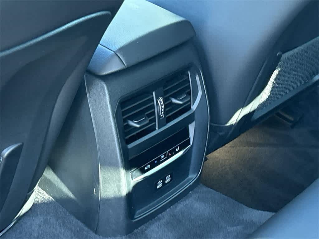 Thumbnail: 2023 BMW i4 - 44