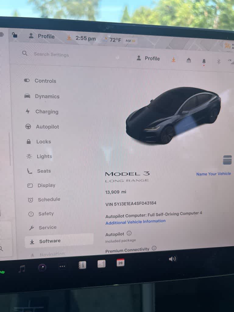 Thumbnail: 2025 Tesla Model 3 - 10