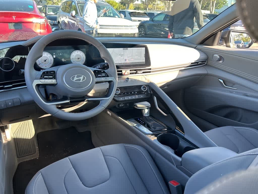 Thumbnail: 2025 Hyundai Elantra - 7