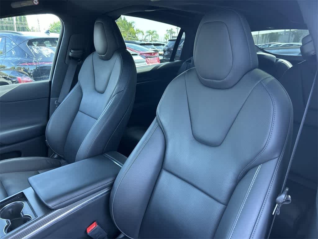 Thumbnail: 2022 Tesla Model X - 28