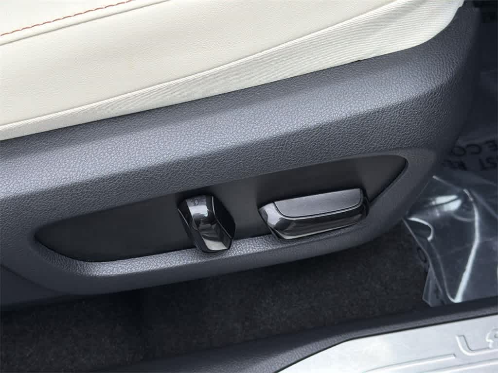 Thumbnail: 2023 Lexus NX - 43