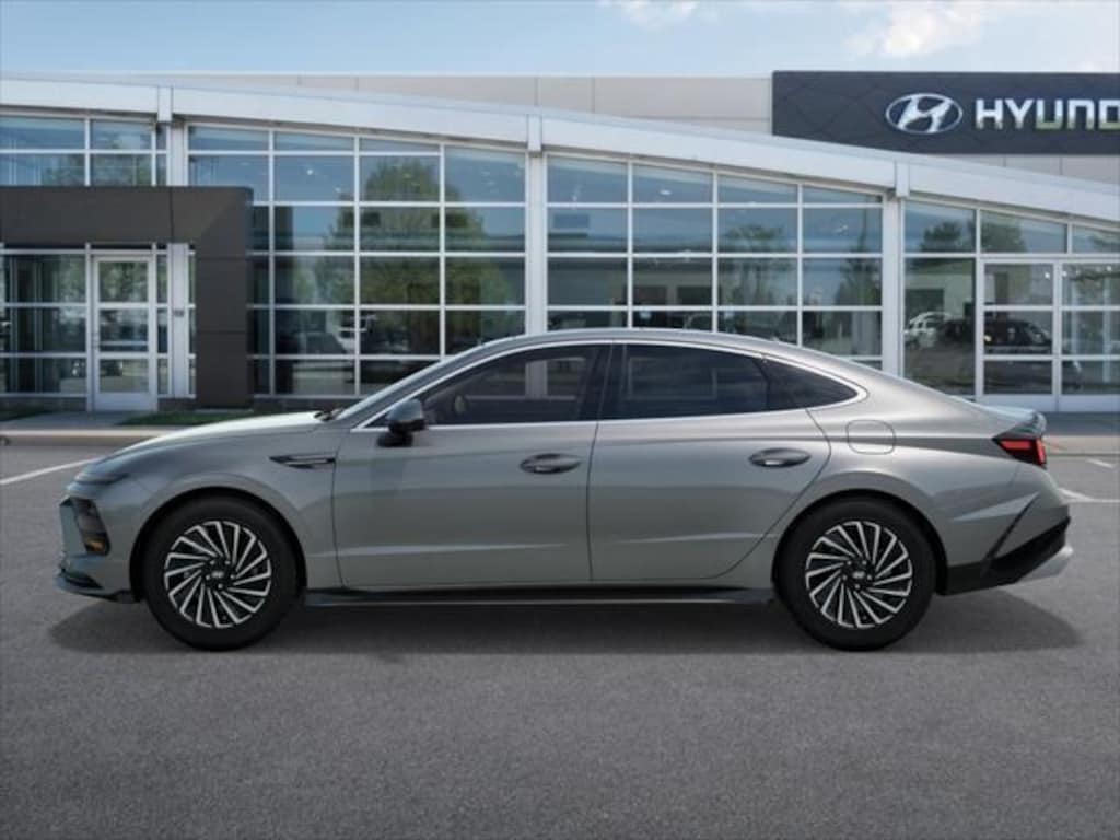 New 2025 Hyundai Sonata Hybrid Limited Sedan