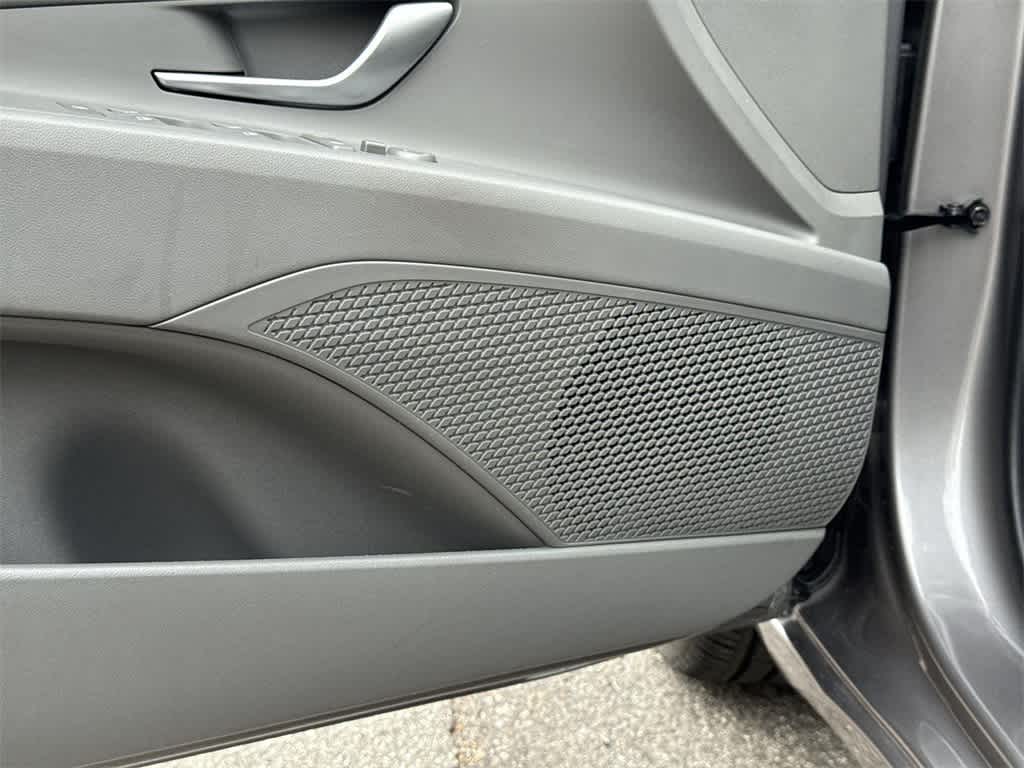 Thumbnail: 2023 Hyundai Elantra - 24