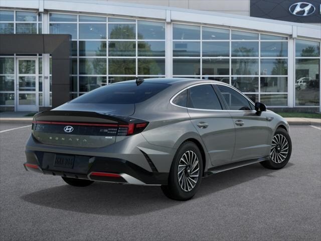 Thumbnail: 2025 Hyundai Sonata - 4