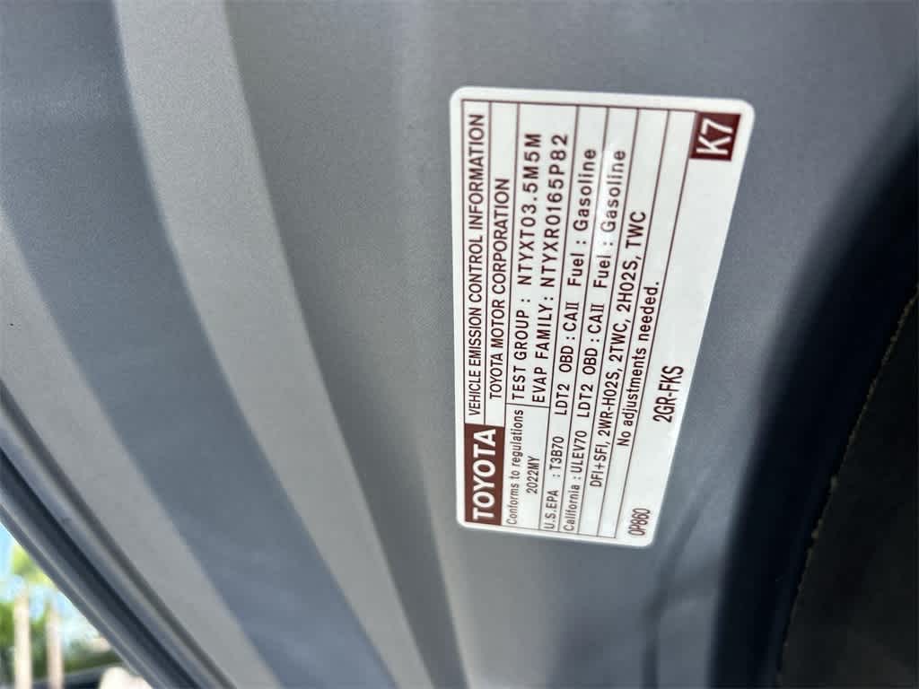 Thumbnail: 2022 Toyota Highlander - 9