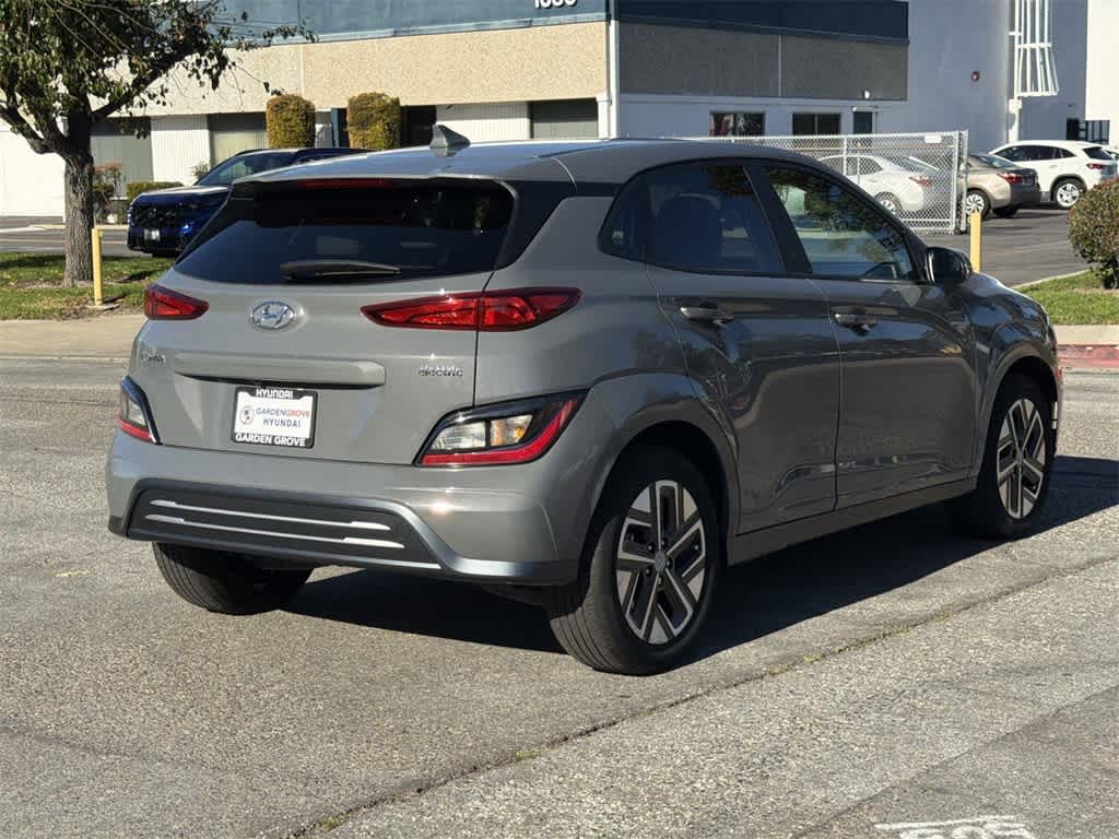 Thumbnail: 2023 Hyundai Kona - 4